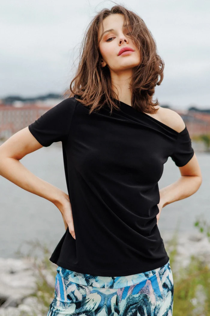 Angular Neck Line Soft Knit Short Sleeve Top