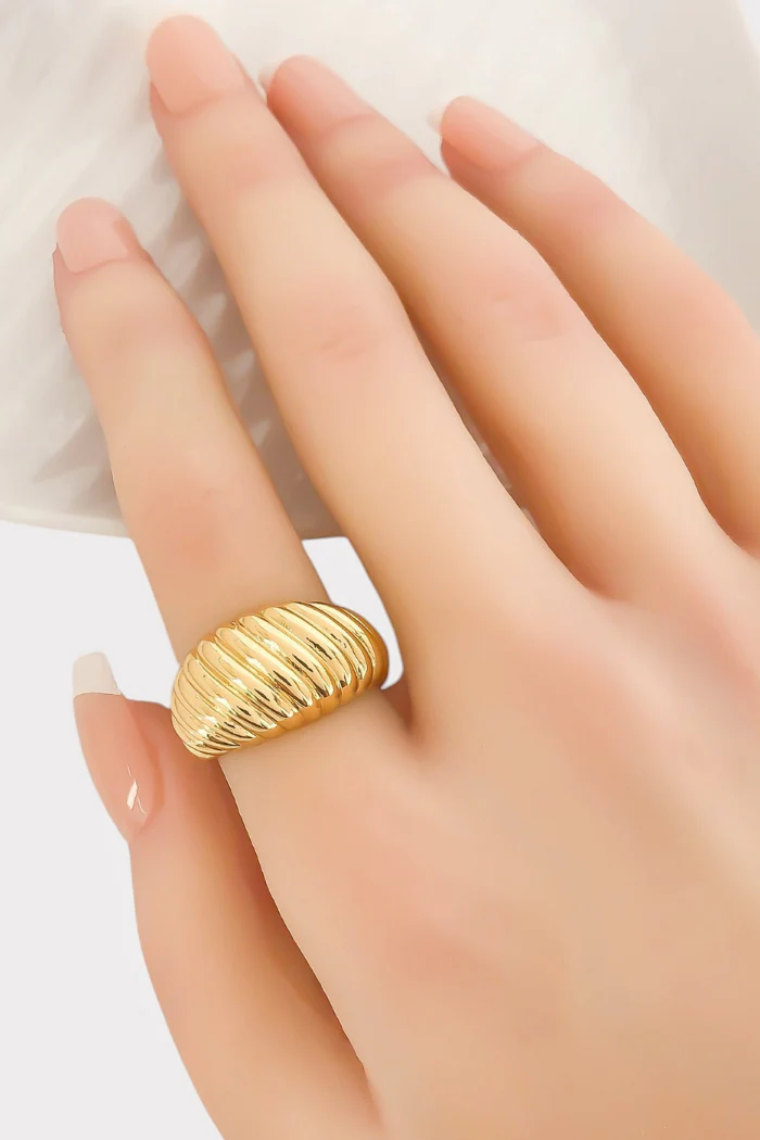 The Shrimp Ribbed Ring - Image 2