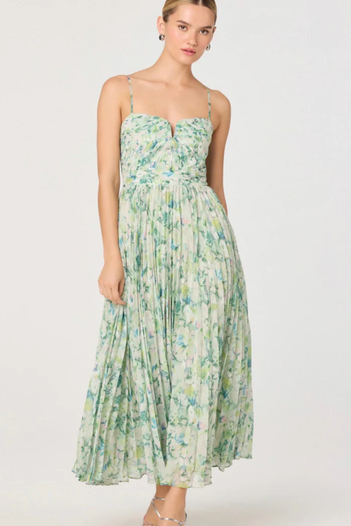 ASTR the Label Bayley Floral Pleated Midi Dress – Romantic Wedding Guest & Garden Party Style - Image 5