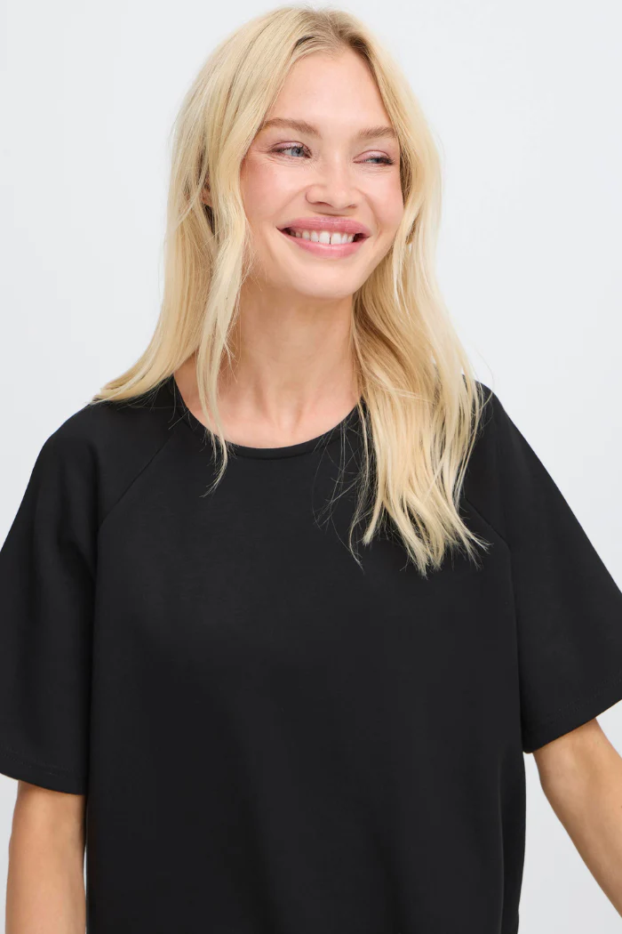 BYPusti Raglan Tee - Black - Image 2