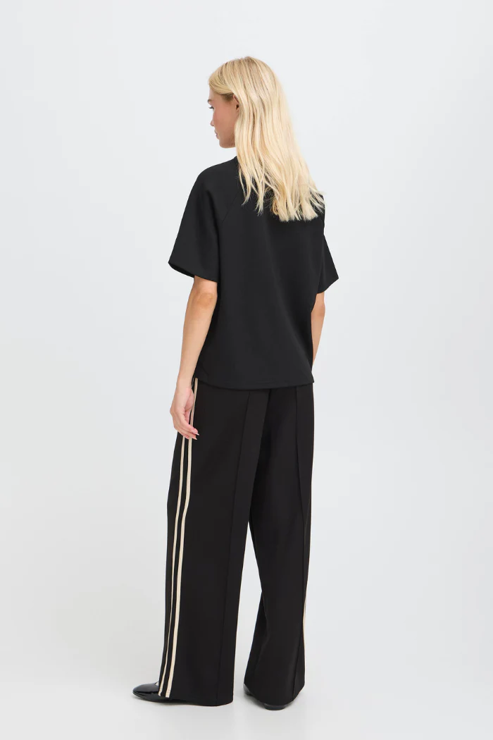BYPusti Raglan Tee - Black - Image 5