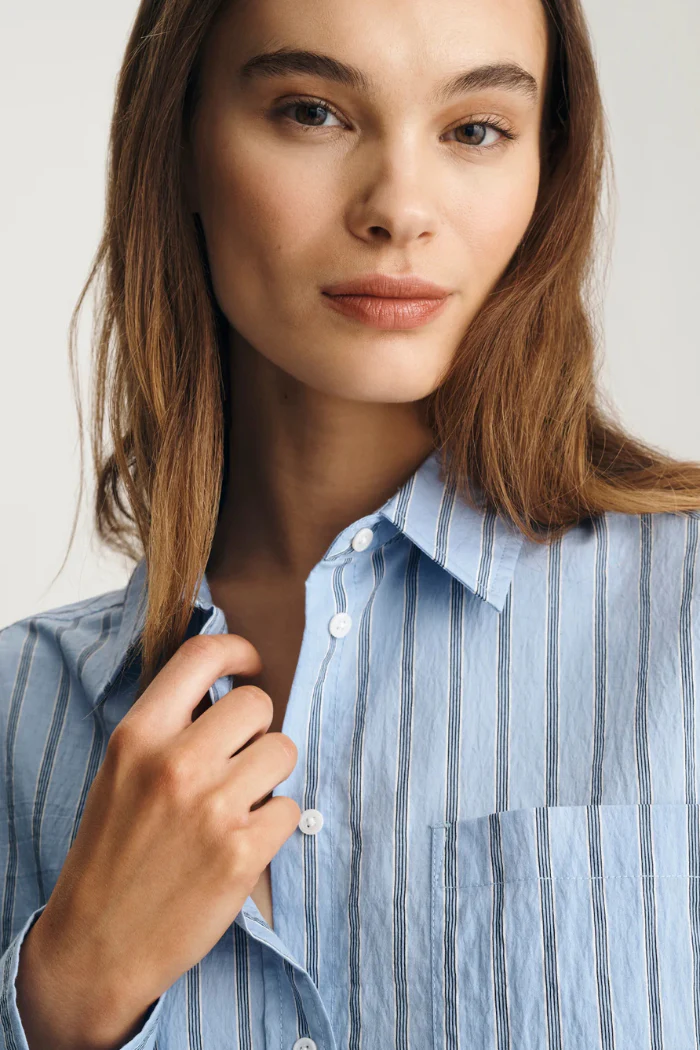 Cropped One Pocket Button-Up Shirt - Image 3