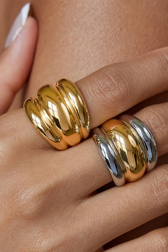 Daelen Dome Statement Ring - Image 4