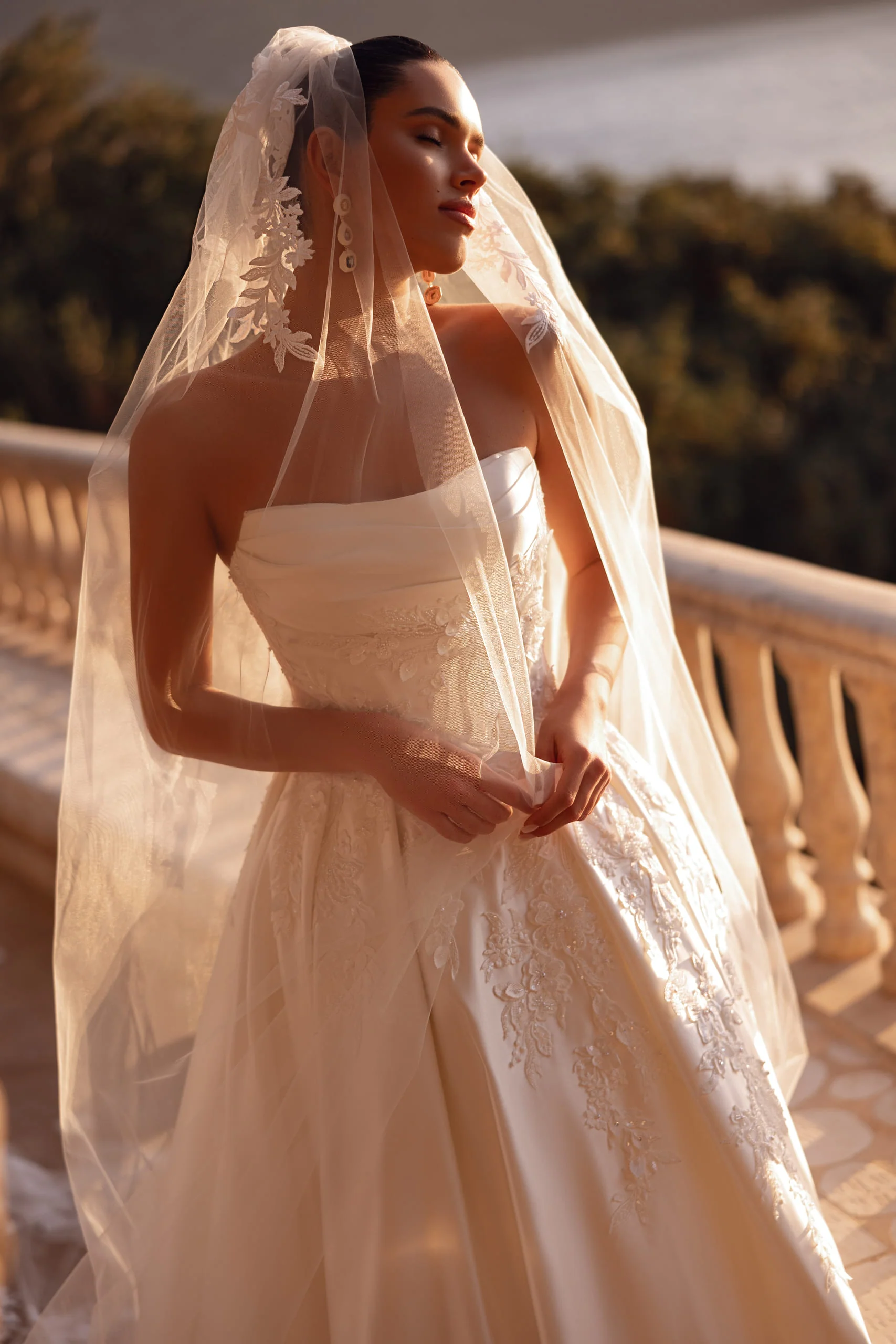 Demetrios 8254S - Image 5
