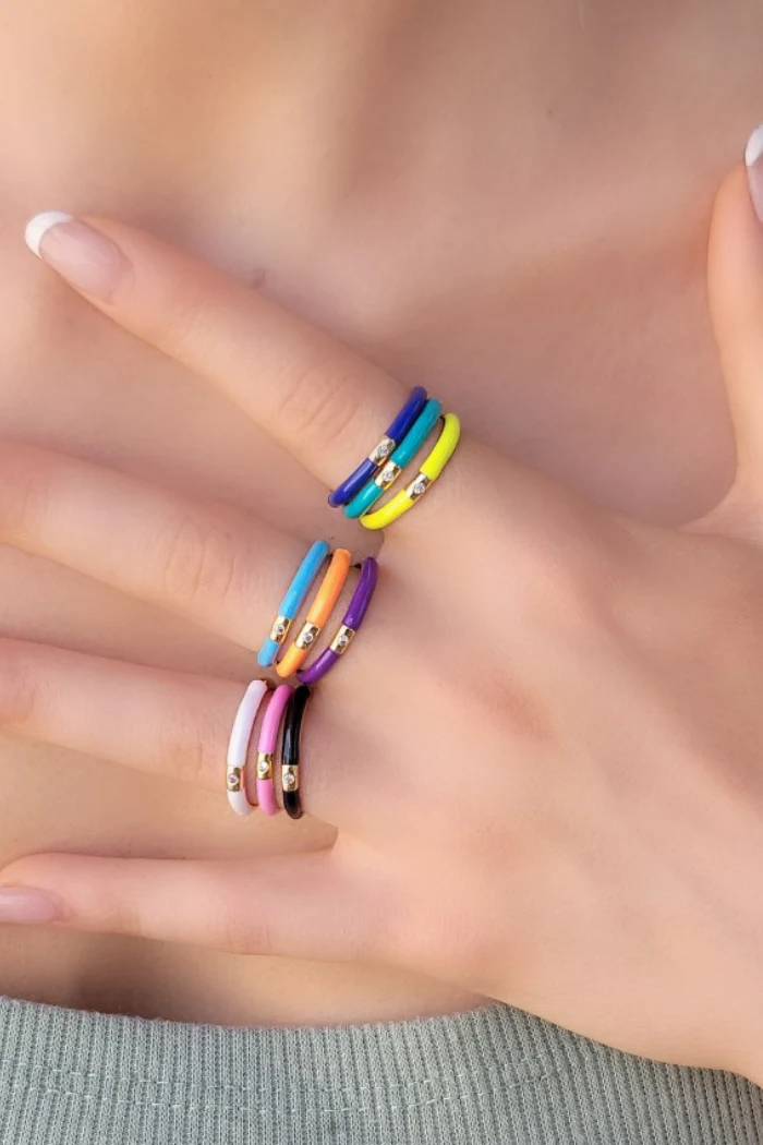 Stud Enamel Ring