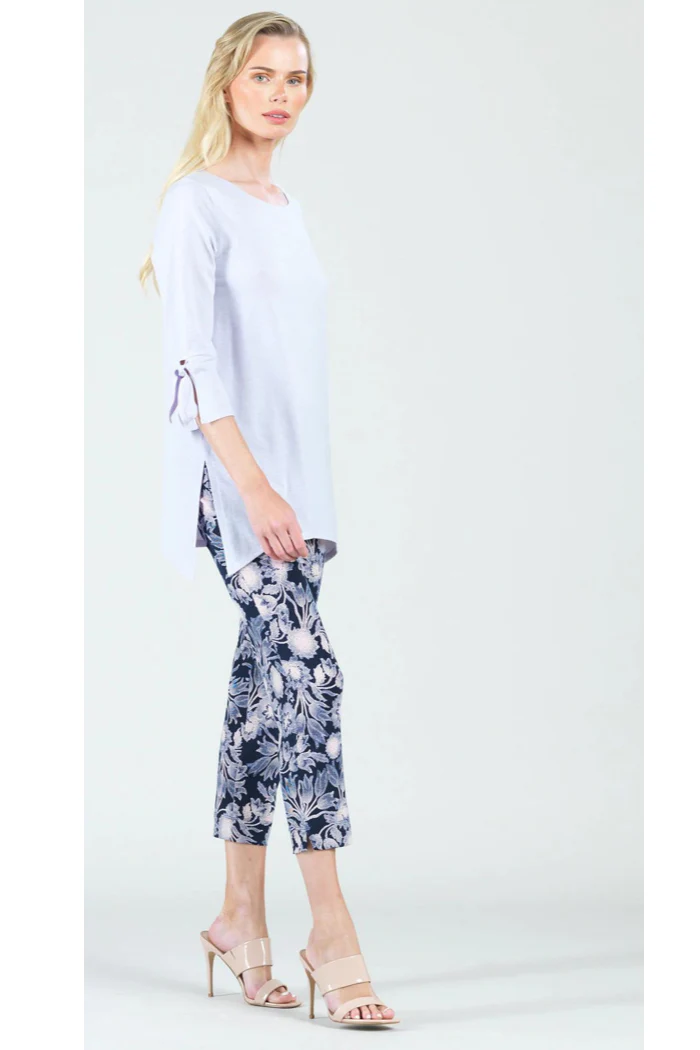Floral Bouquet Capri - Image 4