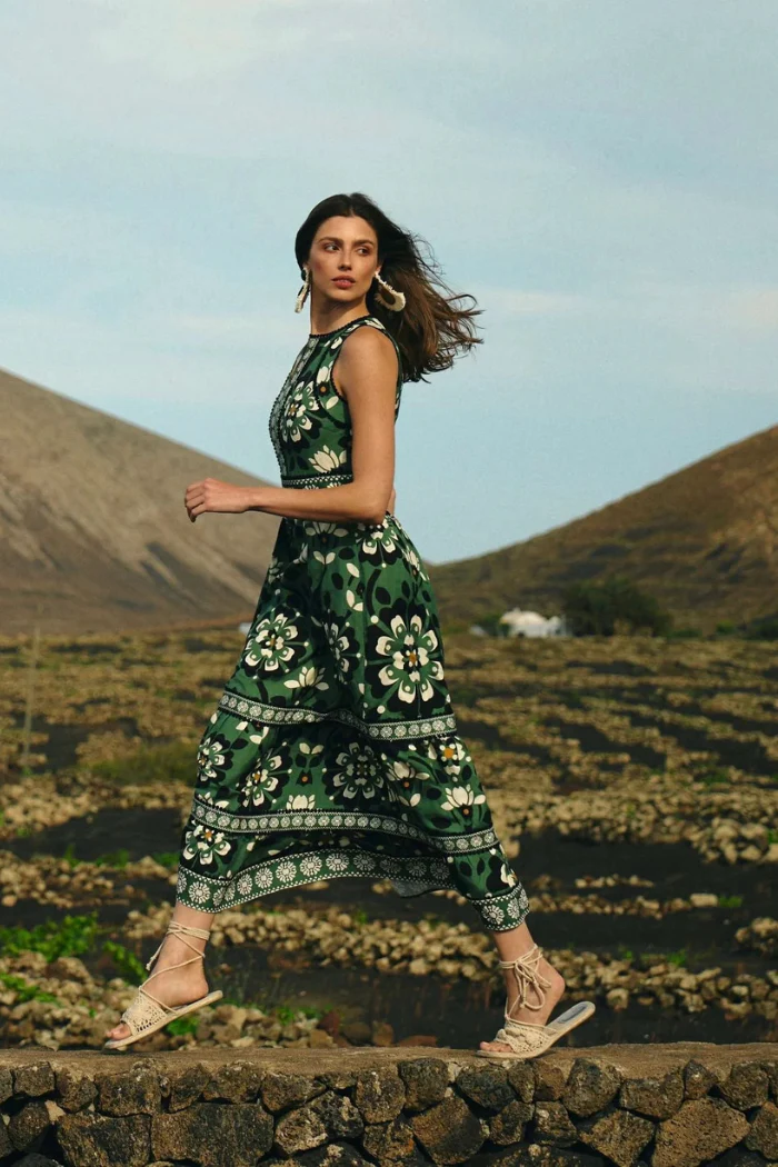 Floral Print Sleeveless Dress - Image 2