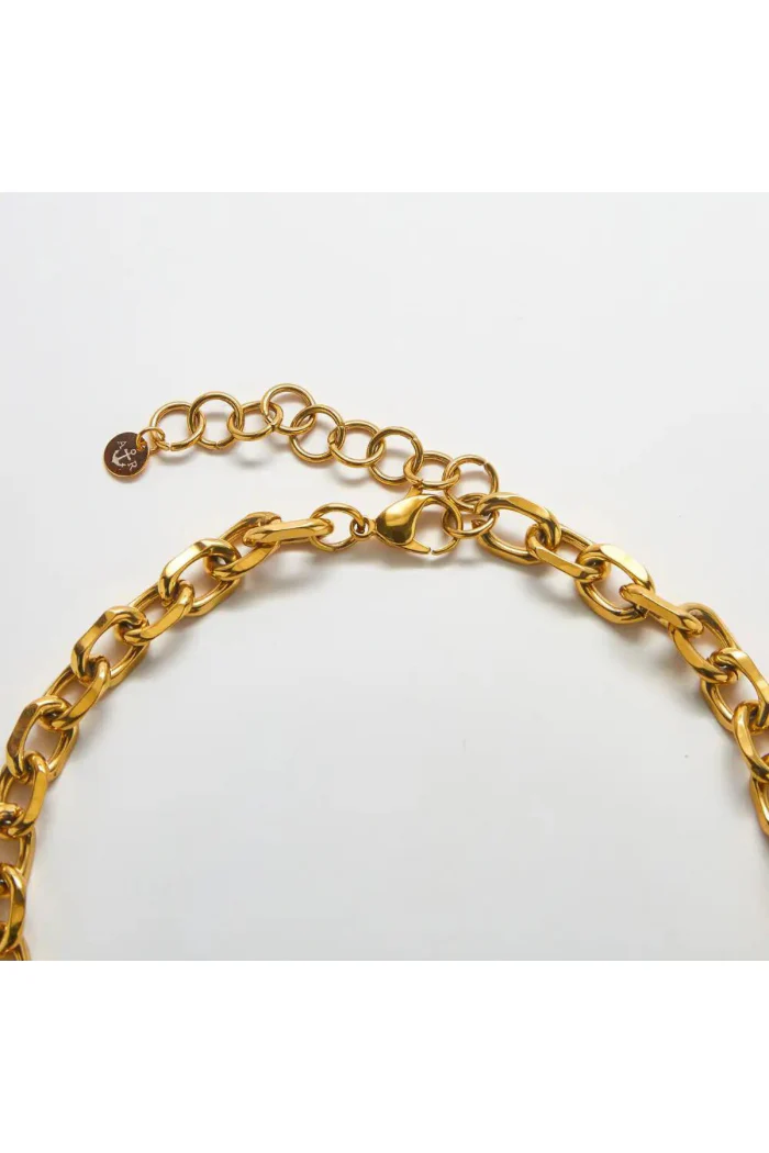 Gold Chunky Cable Chain Necklace - Image 3