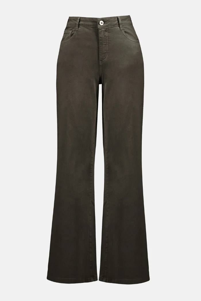 Goldie | Classic Wide-Leg Stretch Jeans - Image 10