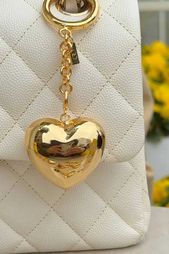 Heart of Gold Luxury Bag Charm – Polished Gold Heart Purse Accessory & Keychain - Image 3