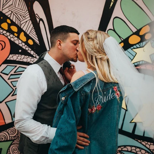 Hip Wedding Veil - Image 2