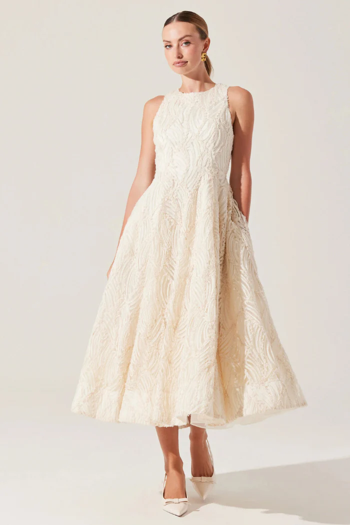 Lillemor 3D Textured Midi Dress