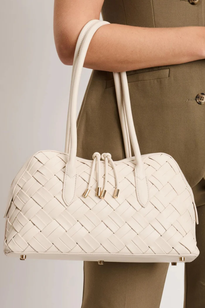 Lotus Shoulder Bag - Oatmilk - Image 5