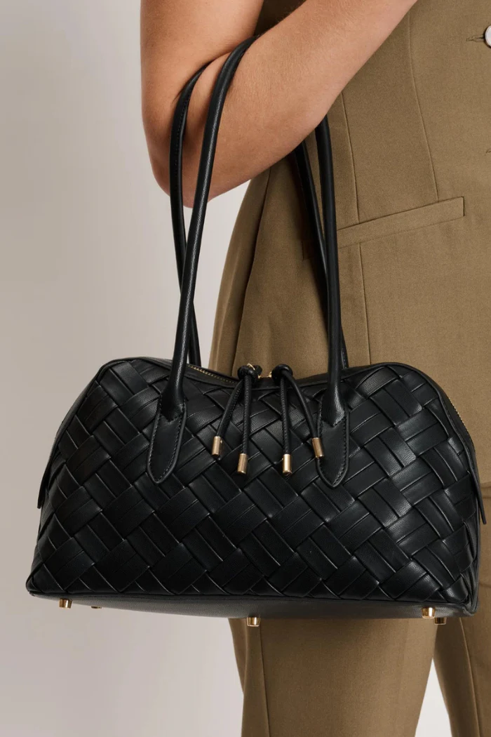 Lotus Shoulder Bag - Black - Image 4