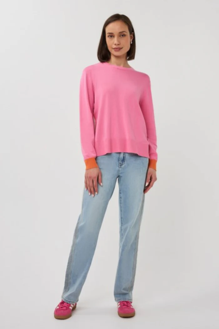 Pink Fine Knit Crew Neck Sweater with Contrast Detail - Image 4