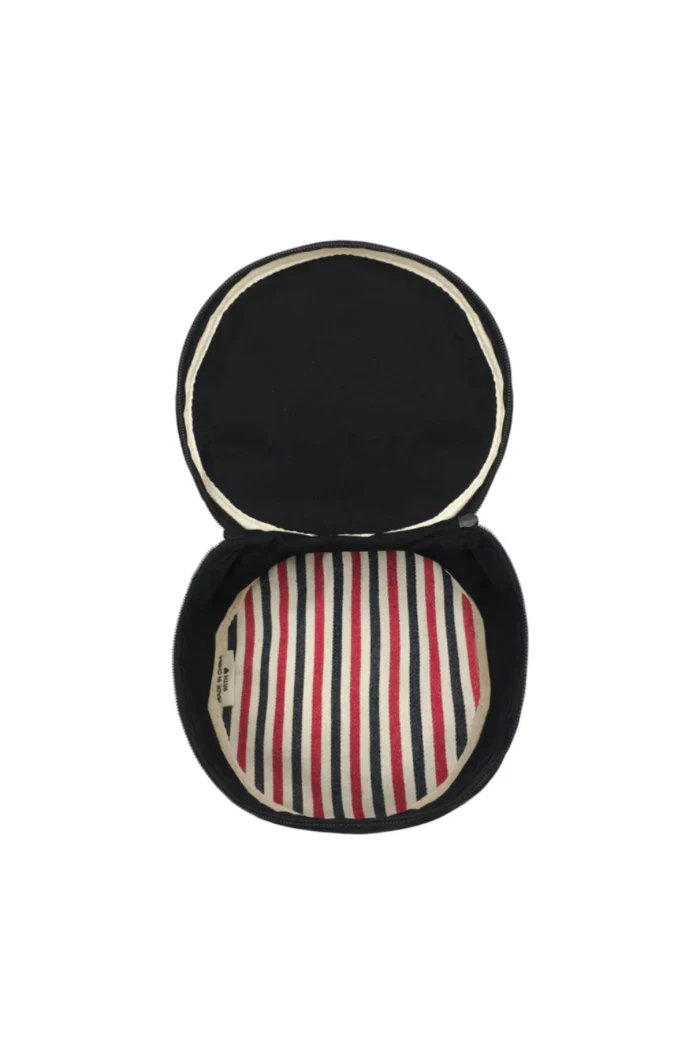 The Round Lingerie Case - Image 15
