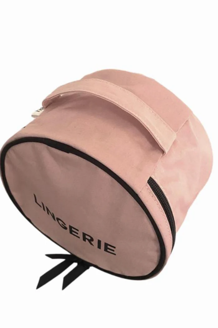 The Round Lingerie Case - Image 5