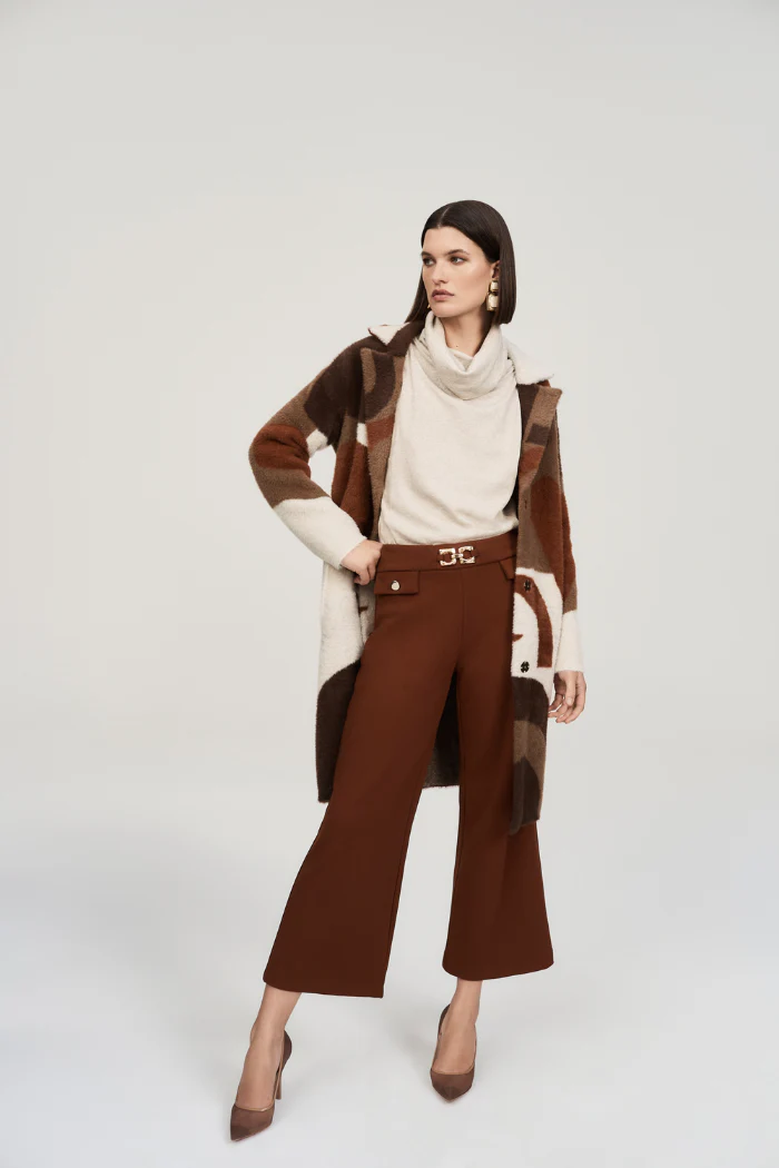 Scuba Crepe Wide-Leg Pull-On Cropped Pants - Image 5