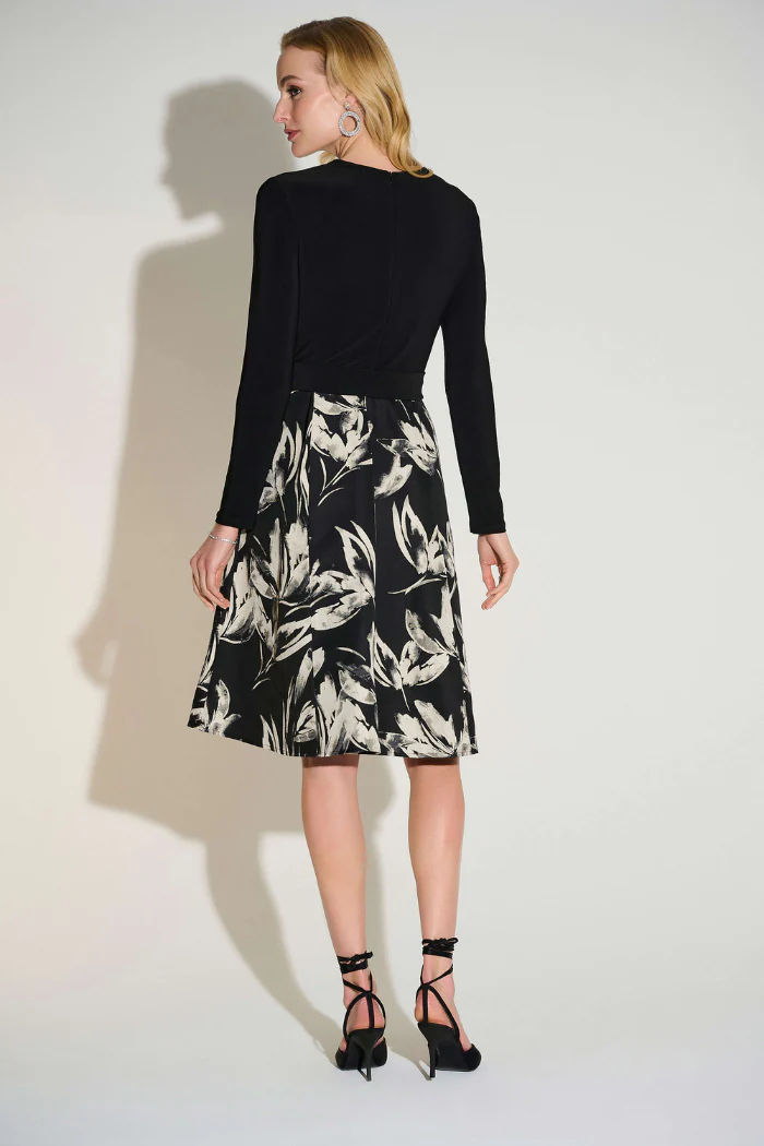 Signature | Silky Knit & Jacquard Floral Fit and Flare Dress - Image 4