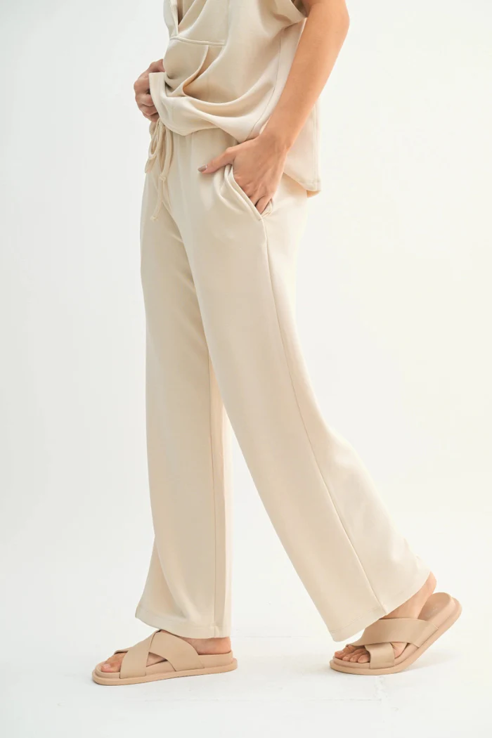 Simple Scuba Wide-Leg Pant - Image 3