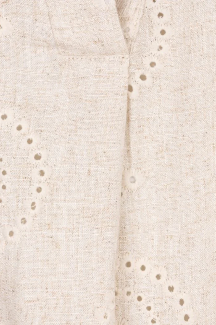 Sleeveless Linen Embroidered Blouse - Image 5