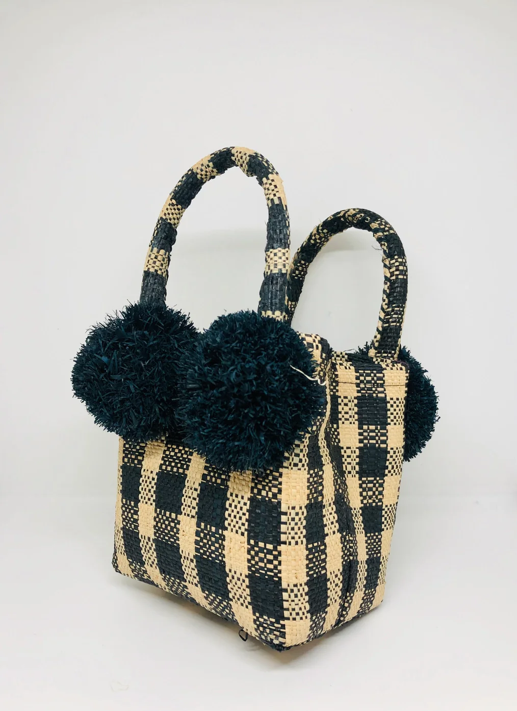 pom pom purse - Image 3