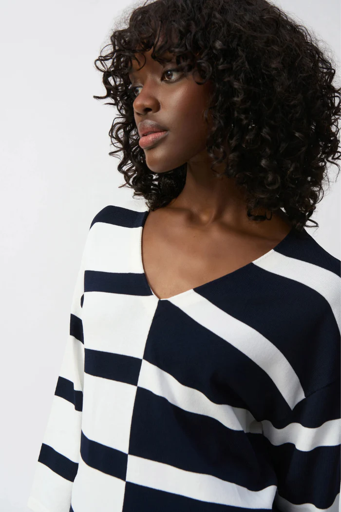 Striped Sweater Knit V-Neck Pullover - Image 4