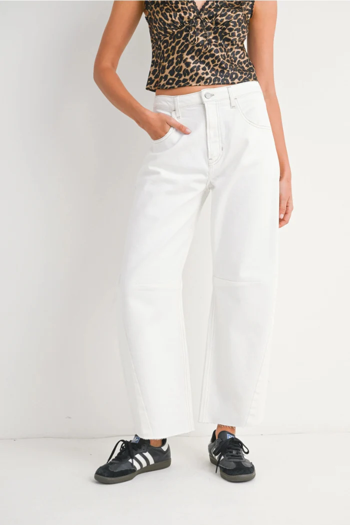 The Seamed Barrel Jean | Off White - Image 4