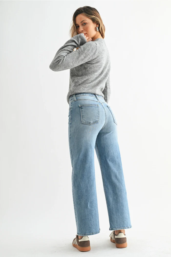The Slim Wide Leg - Image 4