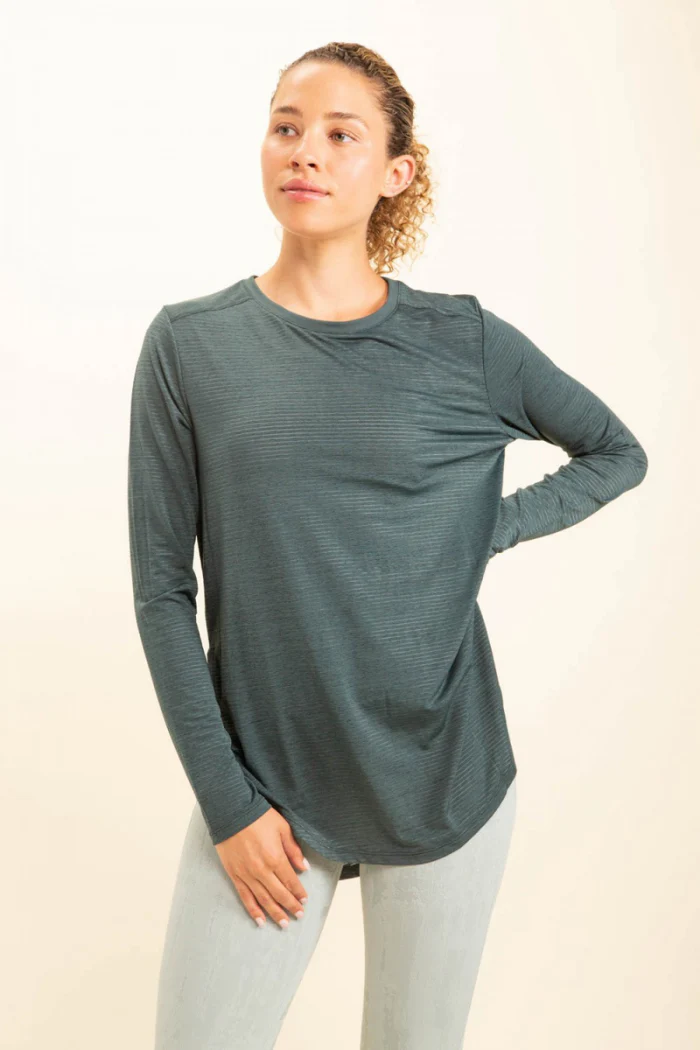 Tulip Hem Workout Top /Long Sleeve - Image 4