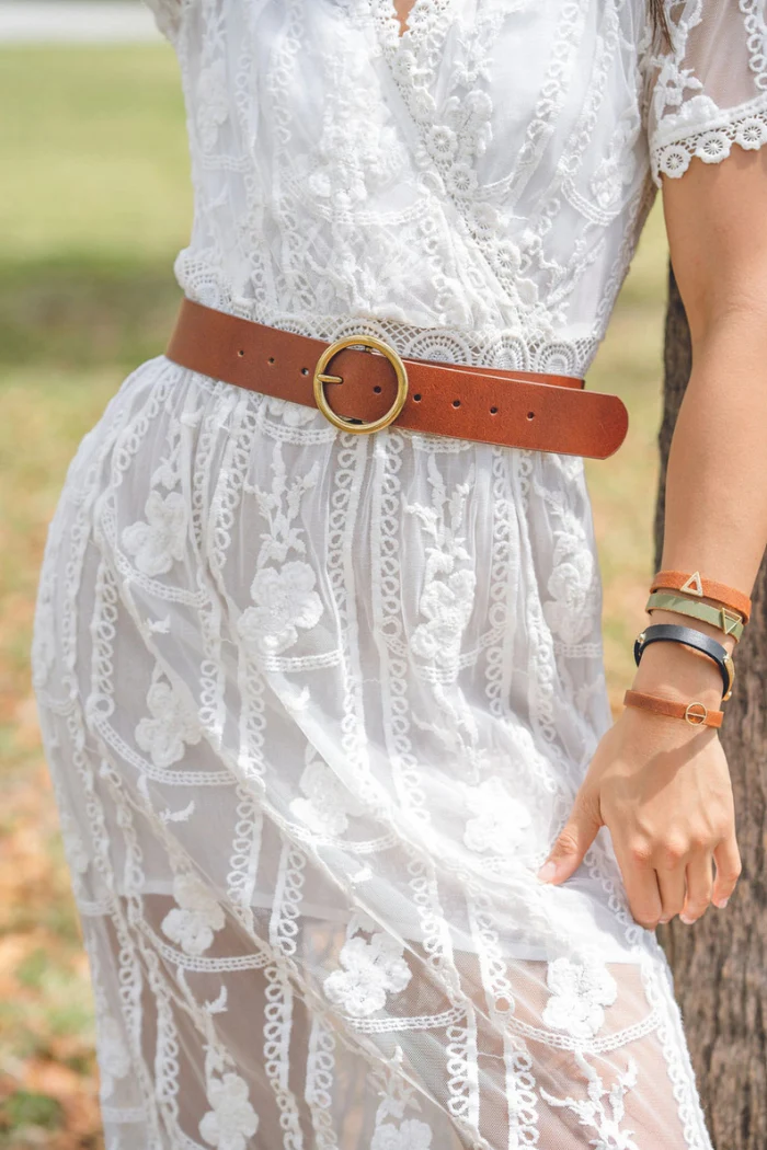 Wide Brass-Toned Circle Buckle Leather Belt - Tan - Image 3